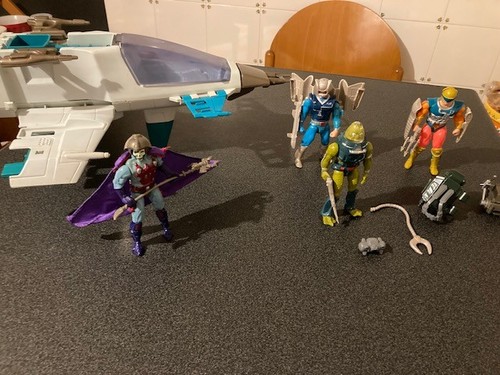 Man new adventures - he,